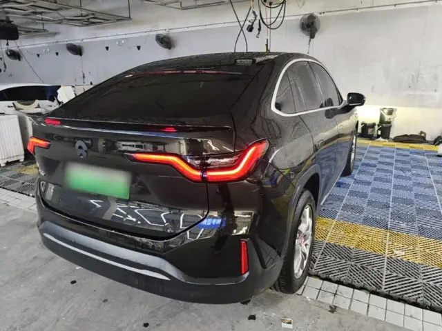 Nio EC6 — Фото автомобиля 6