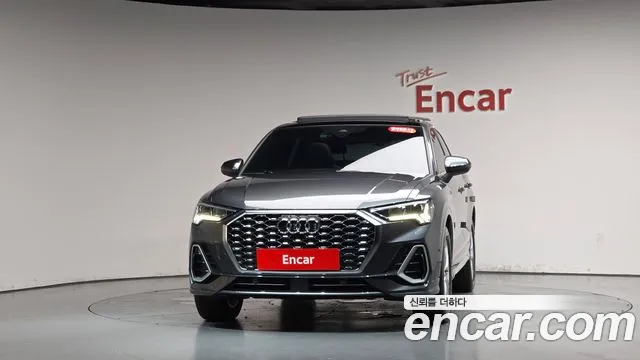 Audi Q3 35 TDI Premium Sportback — Фото автомобиля 3