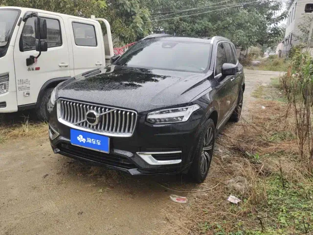 Фотография автомобиля — Volvo XC90