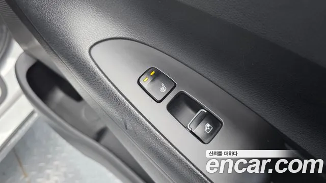 Hyundai Grandeur Grandeur (New) Hybrid — Фото автомобиля 28