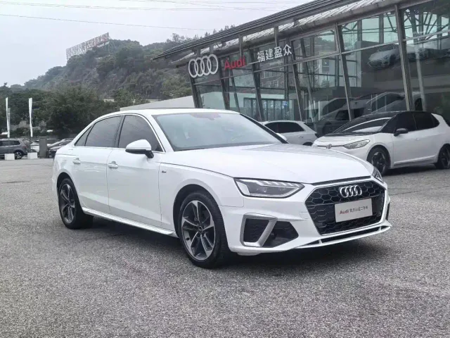 Audi A4L — Фото автомобиля 2