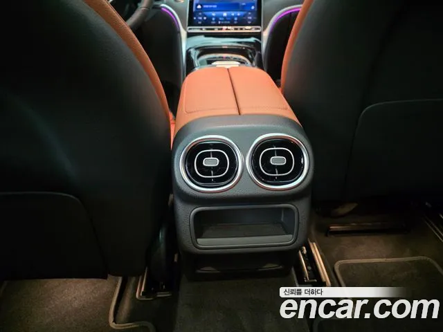 Mercedes-Benz GLC-Class — Фото автомобиля 16