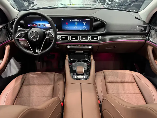 Mercedes-Benz GLS-Class — Фото автомобиля 9