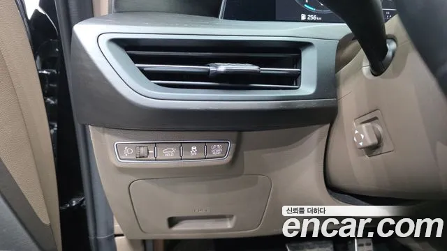 Kia K8 Hybrid — Фото автомобиля 28