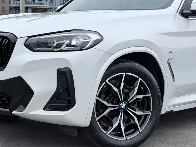 BMW X3 — Фото автомобиля 4
