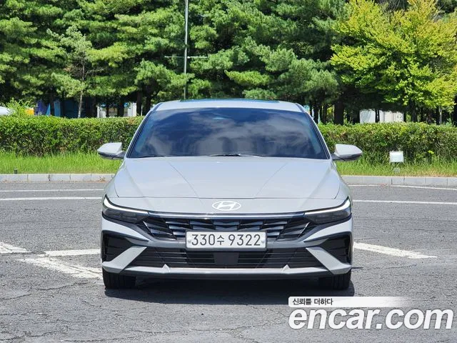 Hyundai AVANTE Новый Avante (CN7) 1.6 LPi (Для проката) — Фото автомобиля 2