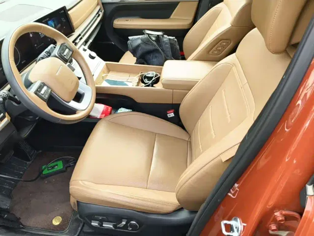Hyundai Santa Fe — Фото автомобиля 14