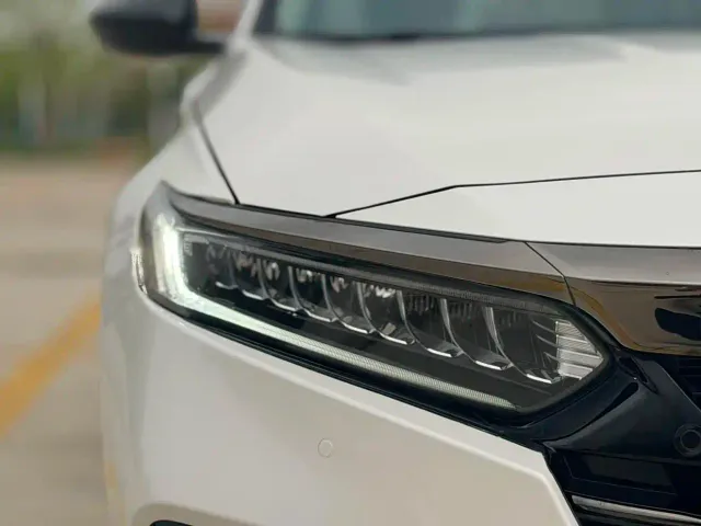 Honda Accord — Фото автомобиля 25