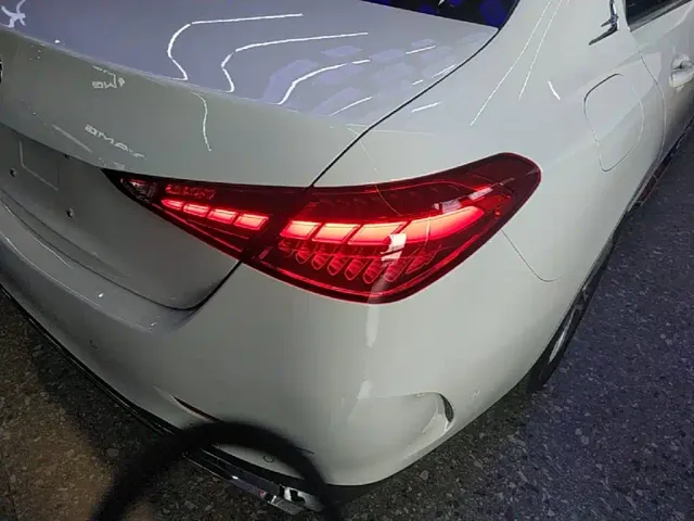 Mercedes-Benz C-Class — Фото автомобиля 7