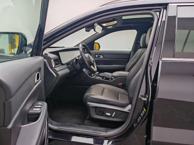 Li Auto ONE — Фото автомобиля 14