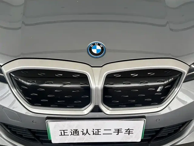 BMW i3 — Фото автомобиля 7