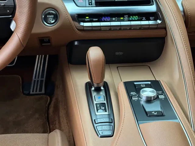 Lexus LC — Фото автомобиля 20