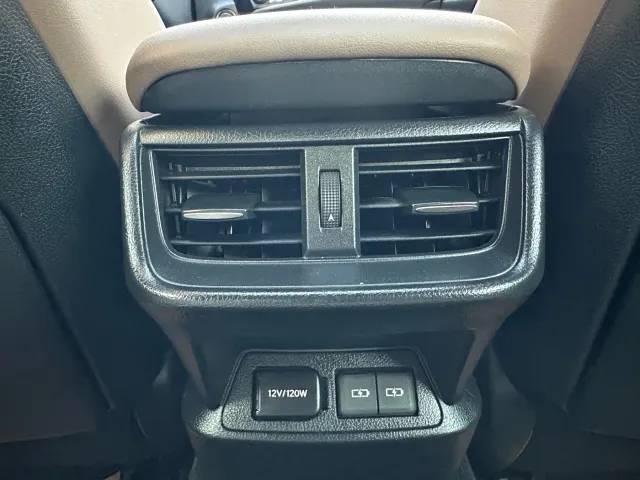 Lexus ES — Фото автомобиля 26