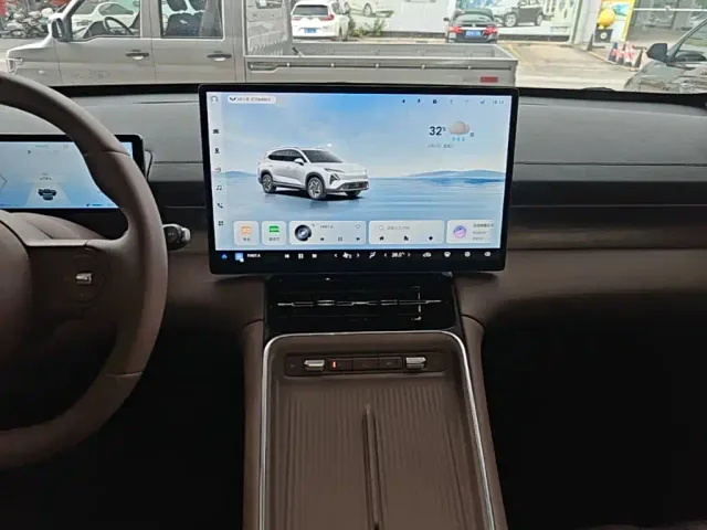 Wuling Starlight S — Фото автомобиля 12