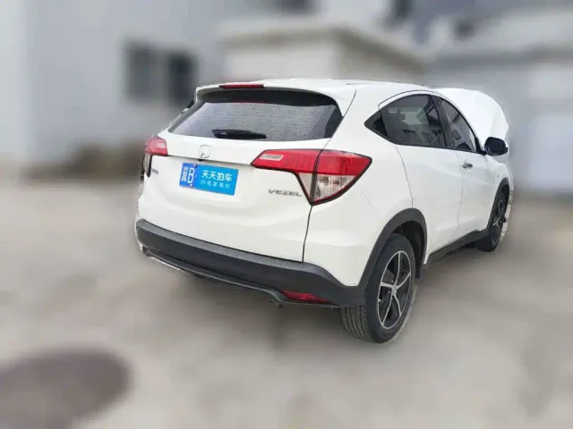 Honda Vezel — Фото автомобиля 5