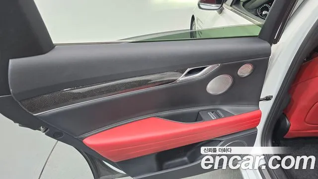 Genesis G80 Бензин 2.5 турбо AWD — Фото автомобиля 19