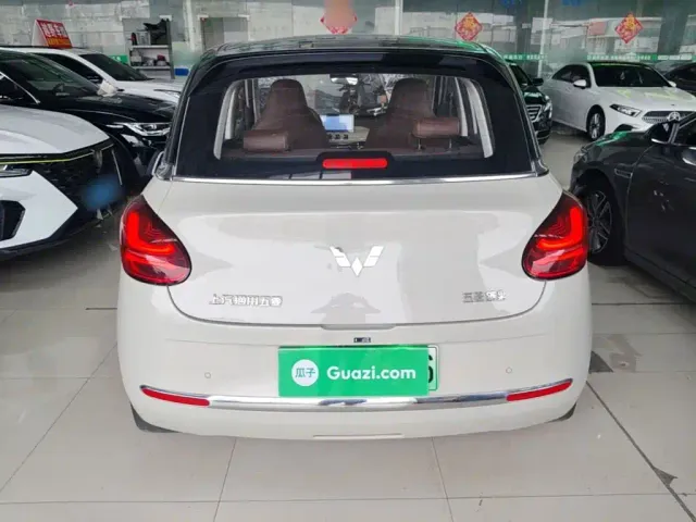 Wuling Bingo — Фото автомобиля 5