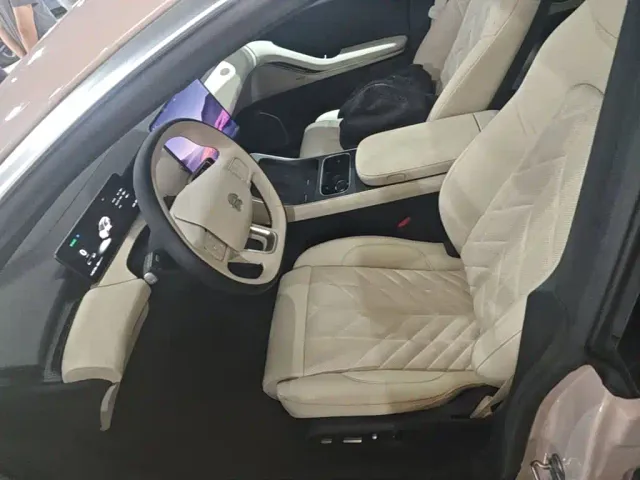 Nio ET5 Touring — Фото автомобиля 14