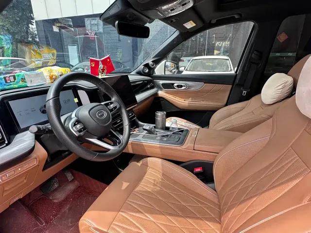 GAC Trumpchi GS8 — Фото автомобиля 4