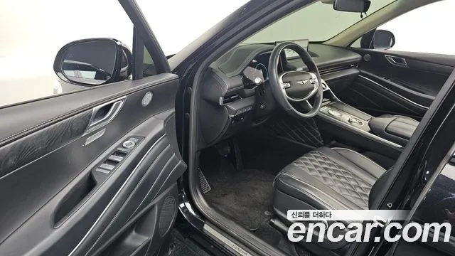Genesis GV80 — Фото автомобиля 15