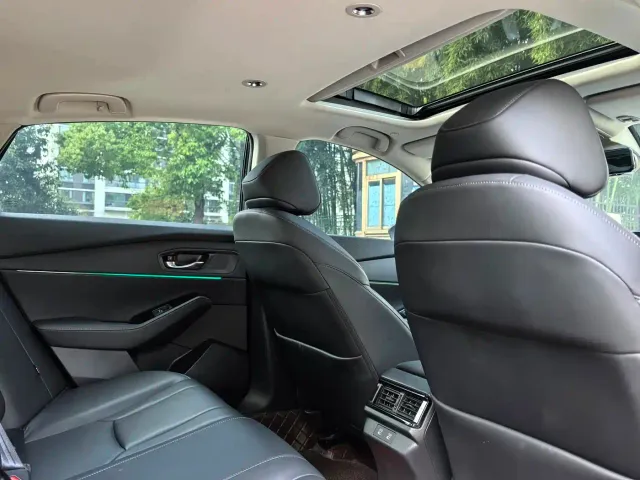 Honda Accord — Фото автомобиля 11