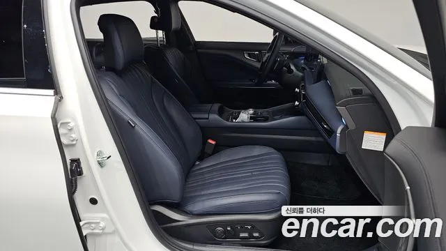 Kia K8 Signature — Фото автомобиля 18