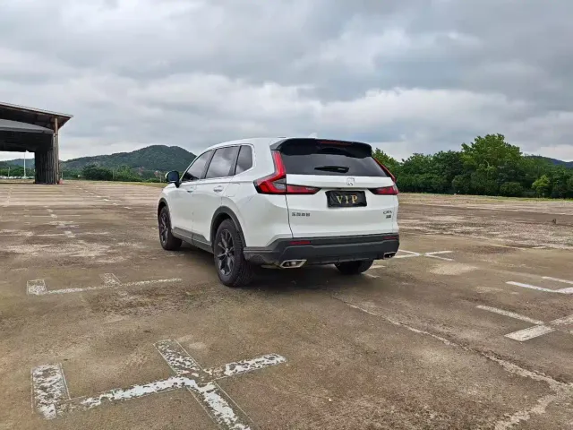 Honda CR-V — Фото автомобиля 9