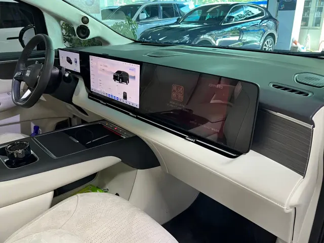 Buick Zhijing Shijia — Фото автомобиля 18