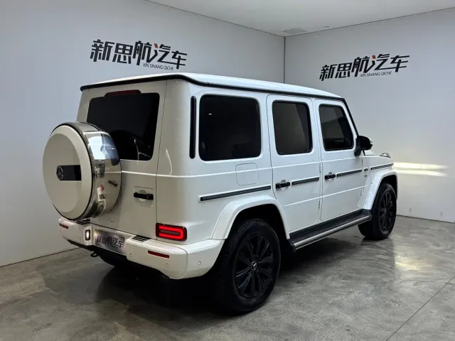 Mercedes-Benz G-Class — Фото автомобиля 5