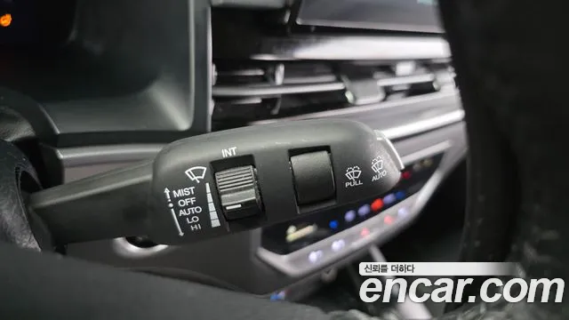 KG_Mobility_Ssangyong Rexton Новый Rexton Sport Khan Дизель 2.2 4WD — Фото автомобиля 5
