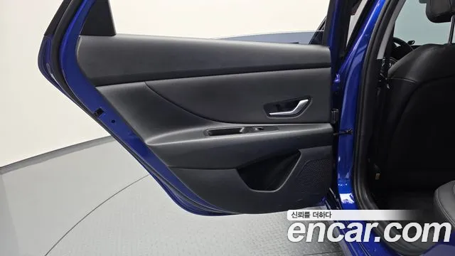Hyundai Avante — Фото автомобиля 14
