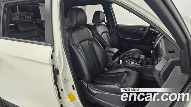 KG_Mobility_Ssangyong Rexton Новый Rexton Sport Дизель 2.2 4WD — Фото автомобиля 11