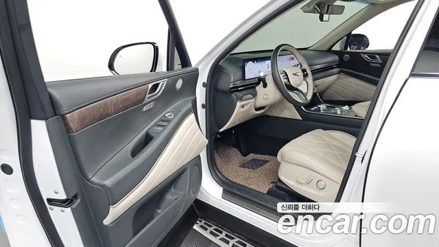 Genesis GV80 — Фото автомобиля 9