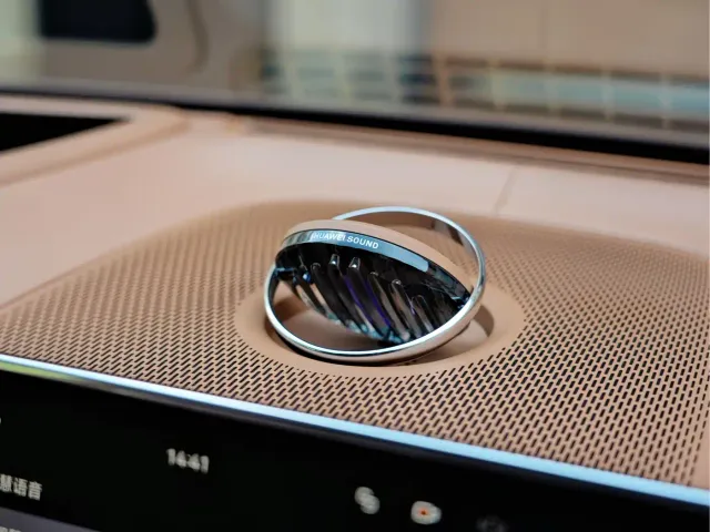Maextro S800 — Фото автомобиля 23