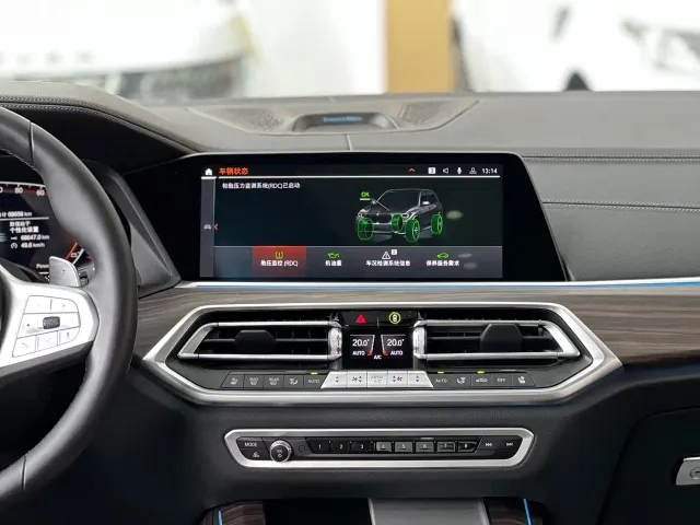BMW X5 — Фото автомобиля 6