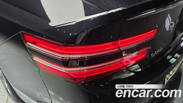 Genesis G80 Бензин 3.5 турбо AWD — Фото автомобиля 18
