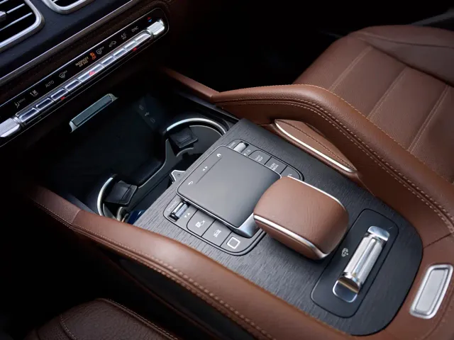 Mercedes-Benz GLS-Class — Фото автомобиля 22