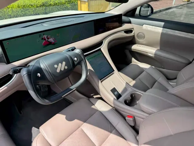 IM Motors L6 — Фото автомобиля 5
