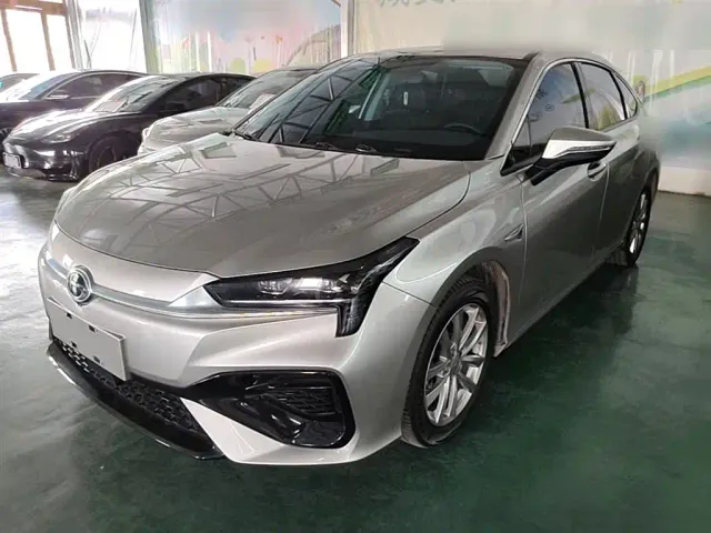 Фотография автомобиля — GAC Aion S
