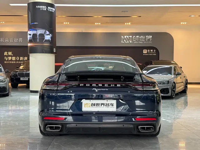 Porsche Panamera — Фото автомобиля 17