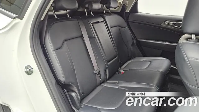 Kia Sportage Sportage 5-е поколение Дизель 2.0 2WD — Фото автомобиля 12