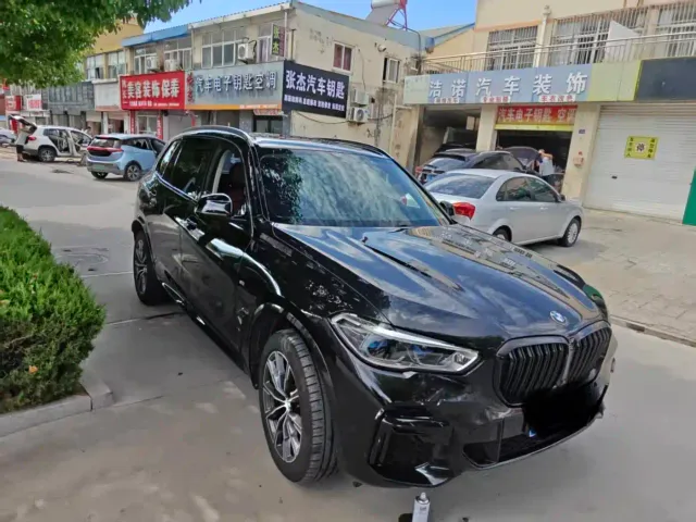 BMW X5 — Фото автомобиля 5