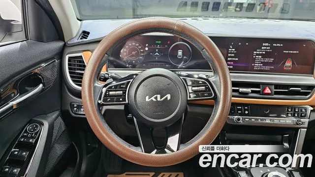 Kia Seltos New — Фото автомобиля 19