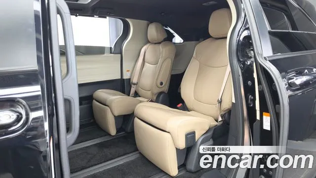 Toyota Sienna Generation 4 — Фото автомобиля 26