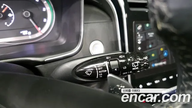 Hyundai Tucson Tucson (NX4) Дизель 2.0 2WD — Фото автомобиля 17