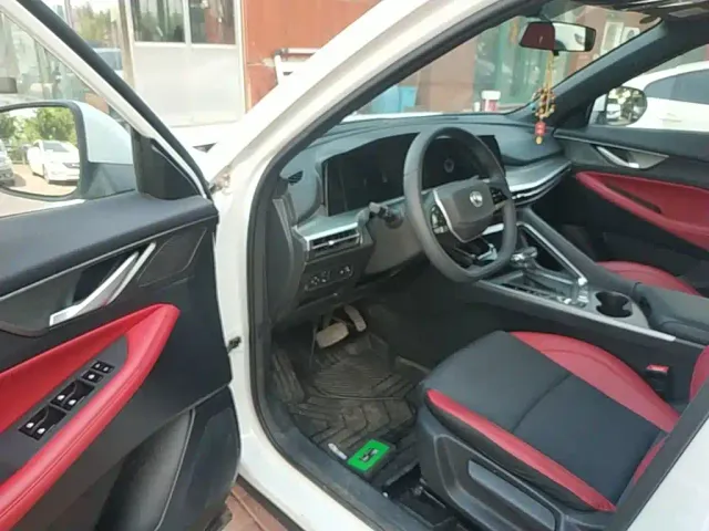 Changan CS35 Plus — Фото автомобиля 15