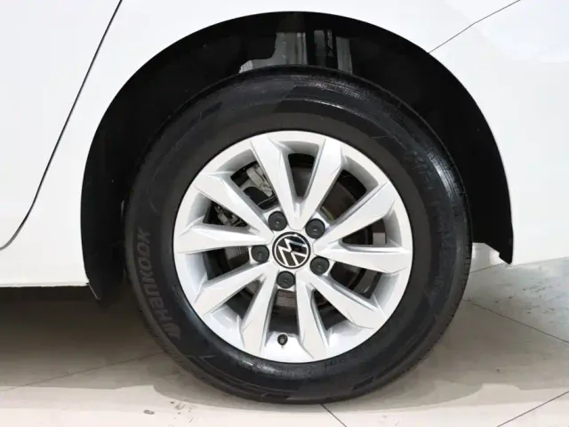 Volkswagen Bora — Фото автомобиля 15