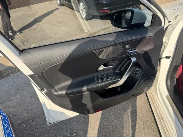Mercedes-Benz A-Class — Фото автомобиля 4