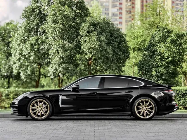 Porsche Panamera 2022 Panamera Executive Long Wheelbase 2.9T — Фото автомобиля 3