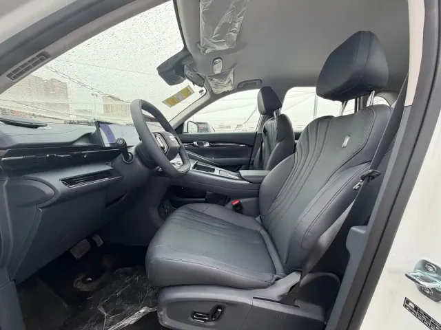 Geely Galaxy E5 — Фото автомобиля 7